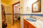 Casa Richy, San Felipe, Baja California - main bathroom